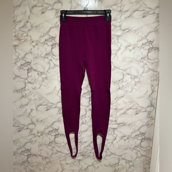 SIMON MILLER Evan Stirrup Seamless Leggings in Plum - Picture 5 of 15